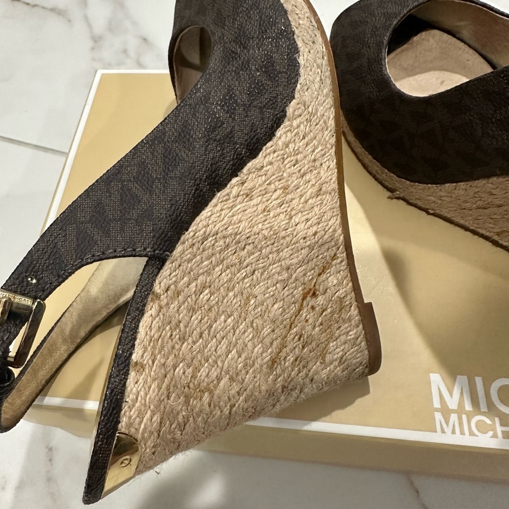 Michael Kors wedges - Picture 8 of 8